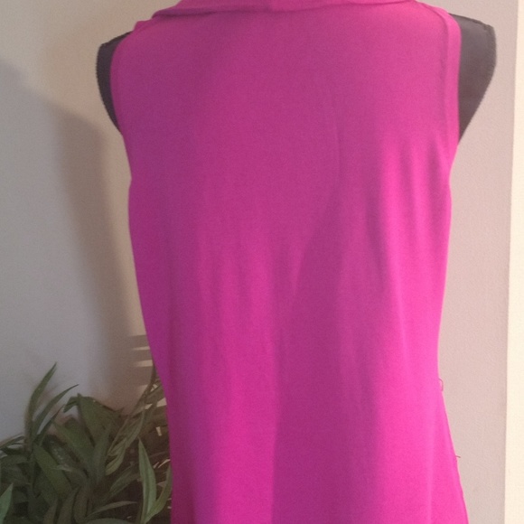 Top - Picture 2 of 2